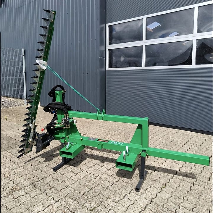 Grønt hydraulisk klippeaggregat til traktor